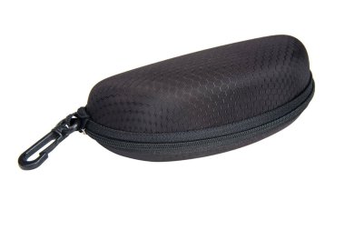 Beyaz arkaplanda izole edilmiş gözlük için siyah kutu