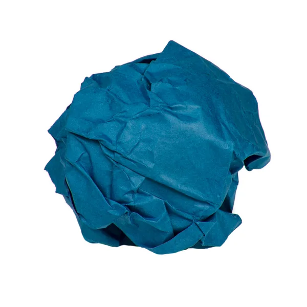 白い背景に隔離された砕いた青い紙のボール — ストック写真