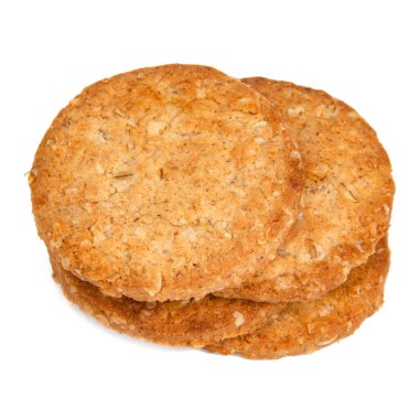 Beyaz zemin üzerinde izole gevrek klasik kurabiyeler