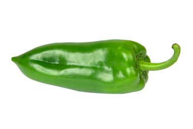 Çan yeşili biber paprika beyaz arka planda izole