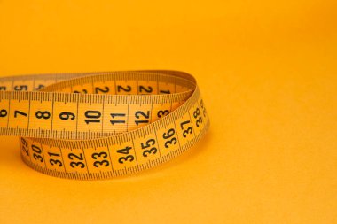 Telif alanı olan turuncu şerit ölçü diyet kavramı