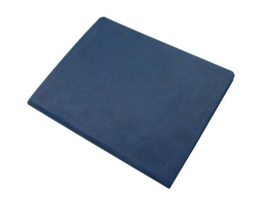 Deri mavi dizüstü bilgisayar planlayıcısı beyaz arkaplanda izole edildi