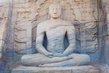 Buda heykeli polonnaruwa açık oturma çizgili