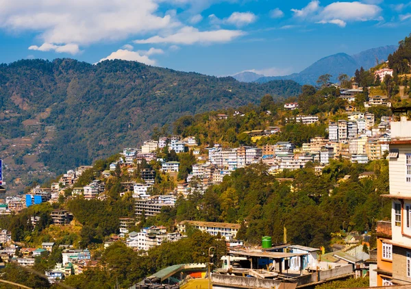 Gangtok wzgórzu budynków krajobraz stacji hill — Zdjęcie stockowe