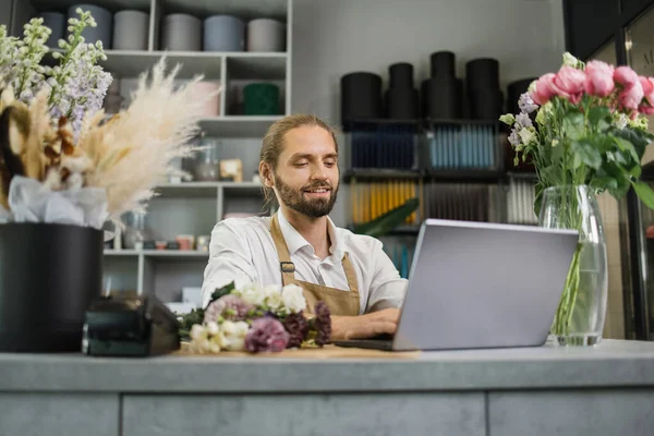 Portrait Beautiful Male Florist Apron Working Laptop Flower Store Attractive — Photo