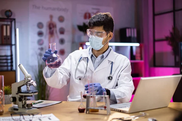 Positive Male Arab Scientist Medical Lab Coat Holding Test Tube — Stok fotoğraf