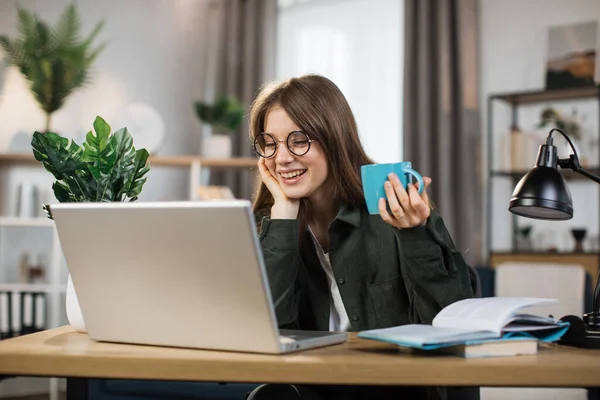 Happy Laughing Woman Cup Coffee Talking Smiling Video Chat Modern — Stockfoto