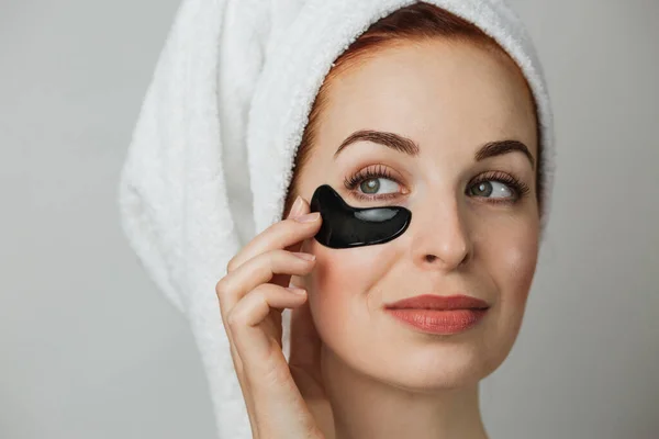 Close Face Adorable Young Woman Towel Shower Using Black Collagen — Stock Fotó