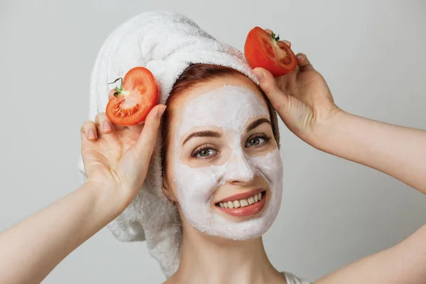 Smiling Young Woman White Clay Mask Face Holding Fresh Tomato — Stok Foto