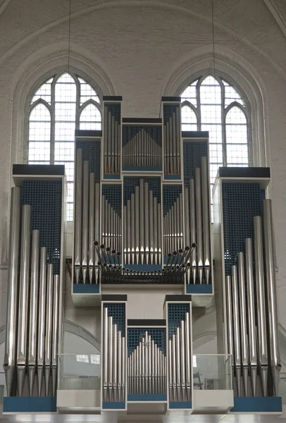 Moderne orgel — Stockfoto