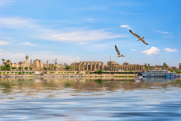 Starověká Architektura Města Luxor Řece Nilu — Stock fotografie