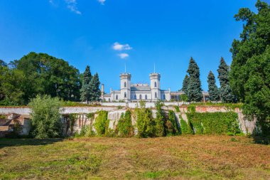 White Sharovsky malikanesi