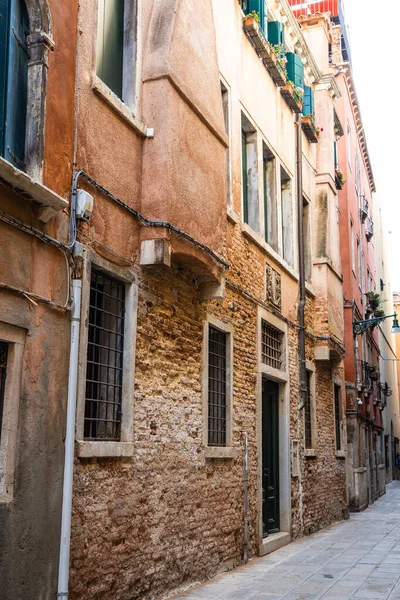 Quiet Empty Alleys City Venice Italy — Stok fotoğraf