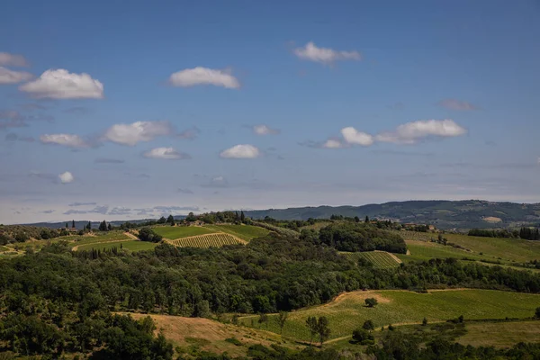 Rural View Tuscany Rolling Green Hills Traditional Tuscan Architecture Partly — 스톡 사진