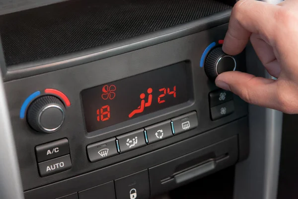 Kézi működési légkondicionáló az autóban Jogdíjmentes Stock Képek