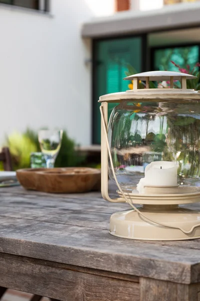 Table setting in summer holiday house — Stock Photo, Image