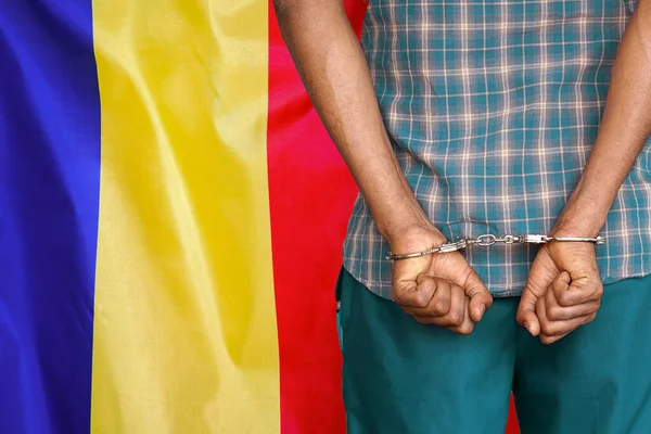 Homem Africano Algemado Fundo Bandeira Moldávia Vista Traseira Conceito Prisões — Fotografia de Stock