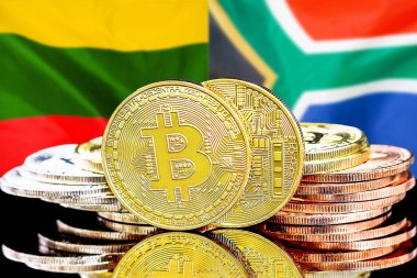 Litvanya ve Güney Afrika bayrağının arka planında bitcoinler var. Litvanya ve Güney Afrika 'daki kripto para birimi ve engelleme teknolojisi yatırımcıları için kavram