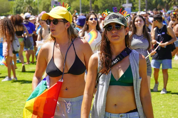 Portret Dwóch Lesbijek Paradzie Gay Pride Coroczna Parada Lgbt Parada — Zdjęcie stockowe