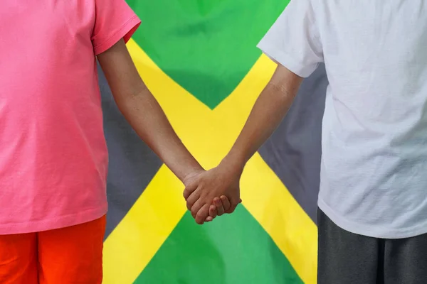 Dvě Afro Děti Spojily Pozadí Jamajky Chlapec Dívka Spojili Ruce — Stock fotografie
