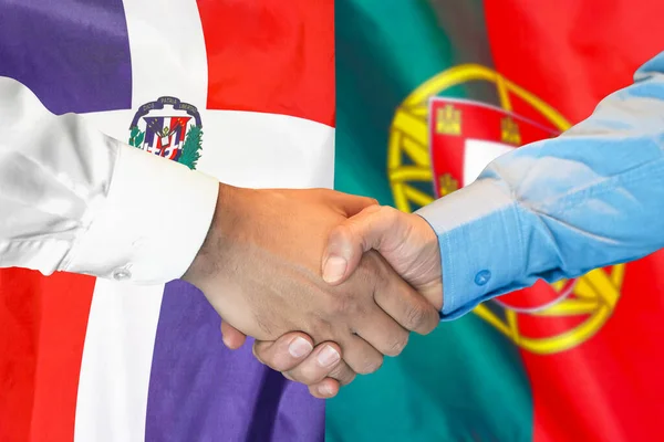 Business Handslag Bakgrunden Två Flaggor Män Handslag Bakgrunden Dominikanska Republiken — Stockfoto