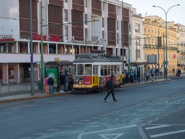 Lisbon Portugal October 2021 People Get Historic Tram Number Martim — ストック写真