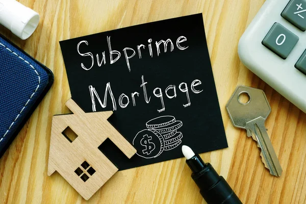 Subprime mortgage bir metin kullanılarak gösterilir