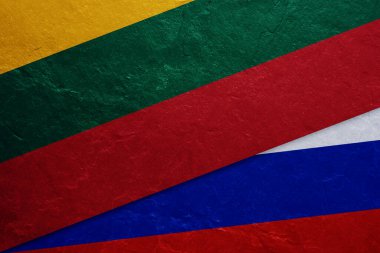 Rusya 'nın üstünde Litvanya bayrağı. Litvanya 'nın Rusya' ya karşı yaptırımları