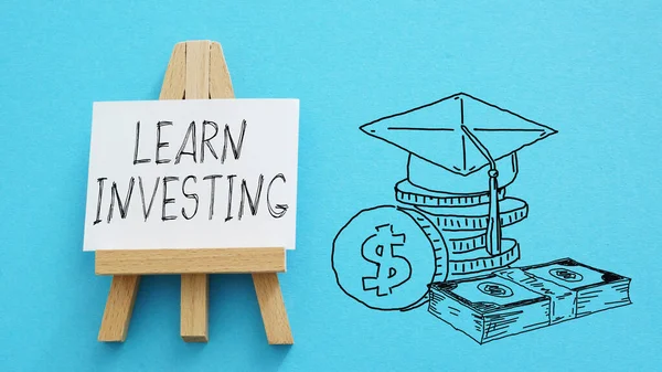 Learn Investing Shown Using Text — Fotografia de Stock