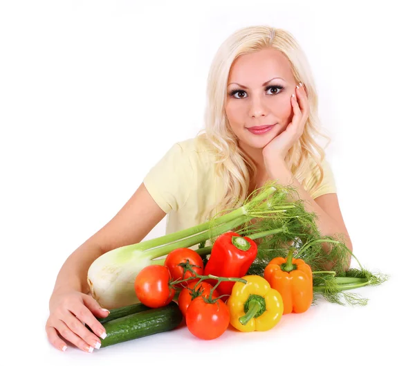 Mulher jovem loira bonita com legumes, isolada — Fotografia de Stock