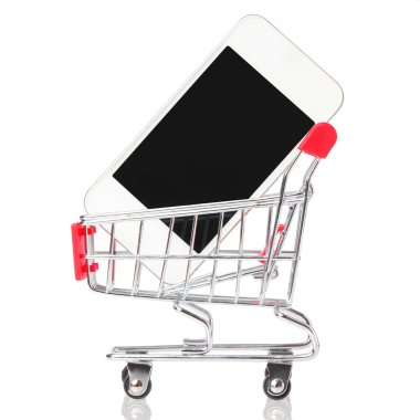 alışveriş sepeti üzerine beyaz izole içinde cep telefonu. hareket eden telefon içinde arabası. kavram