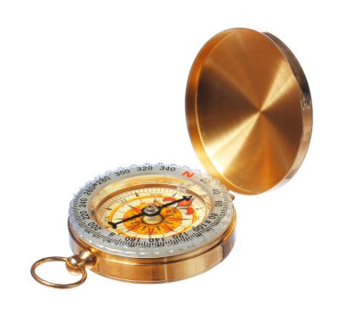 Altın pusula beyaz arkaplanda izole edildi