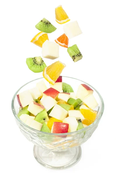 Salade de fruits sur blanc — Photo