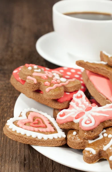 Biscuits faits maison avec une tasse de café — Photo