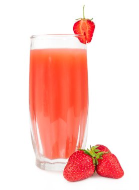 çilek ile çilek suyu