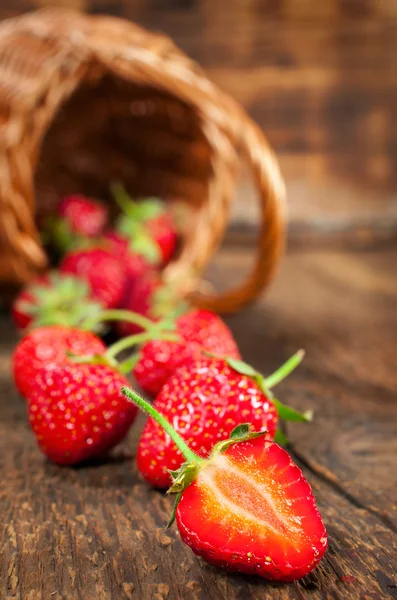 Rijpe aardbeien — Stockfoto