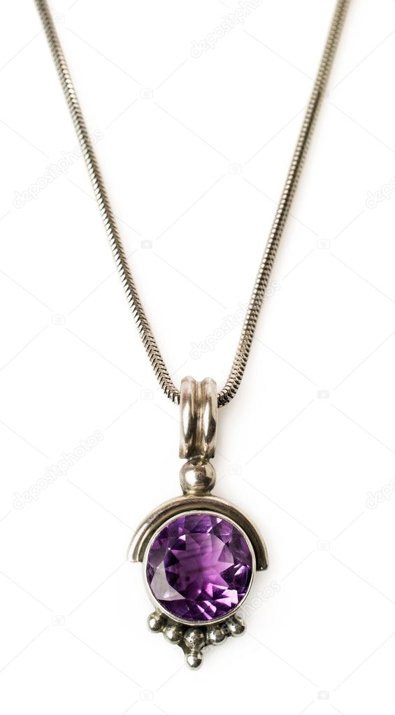 pendant with amethyst and chain