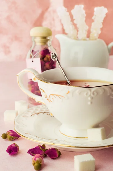 Tea Party im Shabby-Chic-Stil — Stockfoto