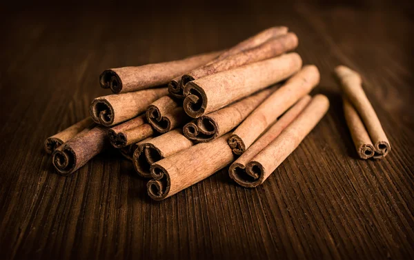 Cinnamon sticks close-up — Stock Photo, Image