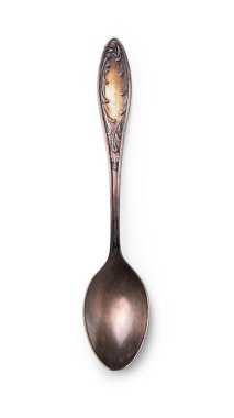 Beyaz arkaplanda izole edilmiş gümüş kaşık ya da gümüş çatal bıçakların üst görünümü