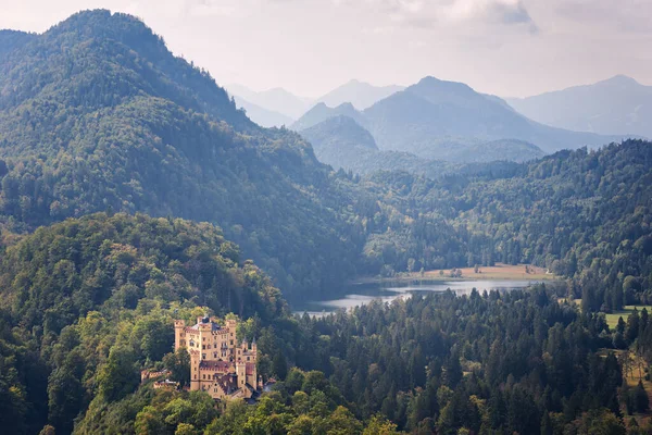 Paesaggio Pittoresco Con Castello Hohenschwangau Nelle Belle Alpi Montagne Con — Foto Stock