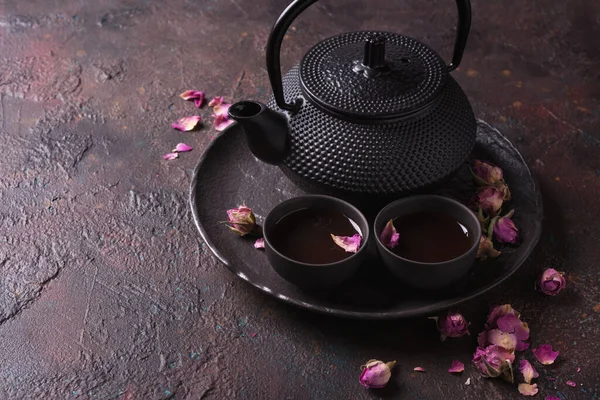 Japanese Black Cast Iron Teapot Herbal Tea Dried Rose Buds — Stock Photo, Image