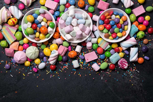Flerfärgad Söt Och Ljus Drake Godis Klubbor Marshmallows För Roliga — Stockfoto