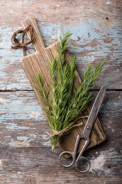 Keukenkruiden Van Groene Tijm Voor Gezond Eten Rustieke Houten Achtergrond — Stockfoto