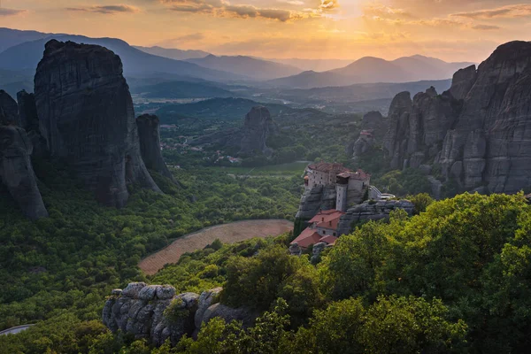 Beautiful Sunset Landscape Amazing Monasteries Meteora Greece — Foto Stock