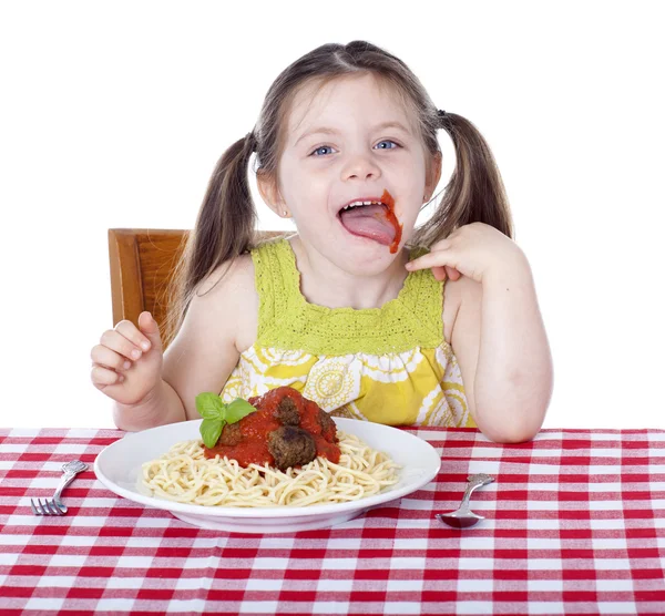 Κοριτσάκι με σάλτσα σε όλο το πρόσωπό — Φωτογραφία Αρχείου