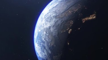 Dönen gezegenin üzerinden uç. Günden geceye geçiş uzaydan görüldüğü gibi. Parlak şehir ışıkları parlıyor. Uzaydan görünen Dünya 'nın animasyonu, karanlık arkaplanda dönen uydu görüntüsü.