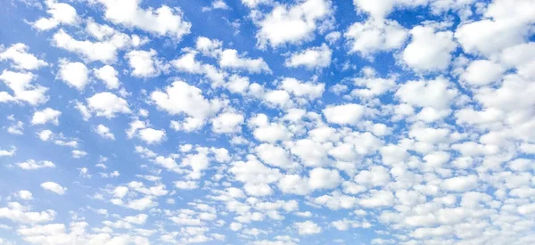 Blue Sky White Clouds Everywhere Beautiful Sky White Clouds All — Stock Photo, Image