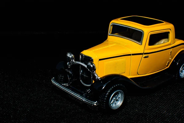 Old Car Yellow Background Retro Car Classic Auto — Fotografia de Stock