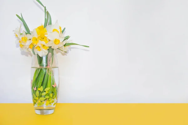 Bouquet of flowers in a vase. Yellow and white flowers in a vase. Banner for florists